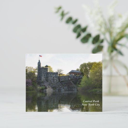 Castle op het meer briefkaart (Staand voorkant)