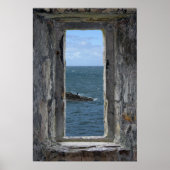 Castle Window met een Ocean Uitzicht Poster (Voorkant)