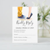 Casual bruiloft moderne script paar illustratie RSVP kaartje (Staand voorkant)