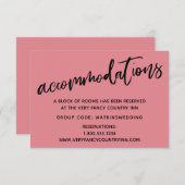 Casual handschrift roze bruiloft accommodaties informatiekaartje (Voorkant / Achterkant)