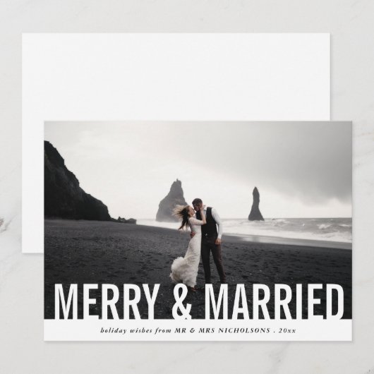 Casual Merry & Married | Modern Holiday Foto Feestdagenkaart (Voorkant / Achterkant)