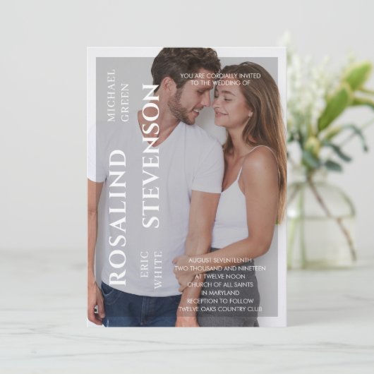 Casual, minimale zwarte witte foto bruiloft kaart (Staand voorkant)