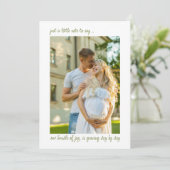 Casual opmerking 2 Verticale foto Zwangerschap Aankondiging (Staand voorkant)