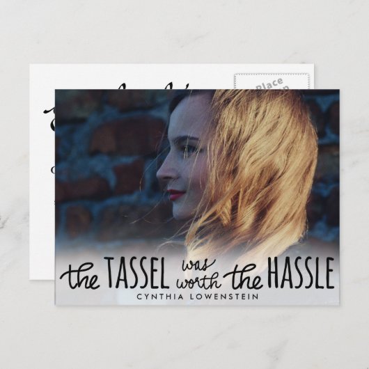 Casual Schattige Script Afstuderen Zwarte Typograf Uitnodiging Briefkaart (Voorkant / Achterkant)