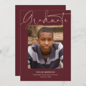 Casual Script Bourgondië 2025 Foto Afstudeerfeest Kaart (Voorkant / Achterkant)