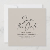 Casual script grijs modern minimal bruiloft save the date (Voorkant)