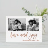 Casual script twee fotoraster | Liefde en Joy Folie Feestdagenkaart (Staand Voorkant)