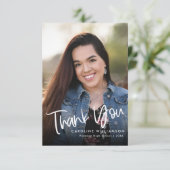 Casual trendy handgeschreven script Afstuderen fot Bedankkaart (Staand voorkant)