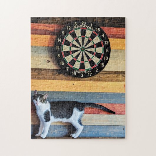 Cat at a Dart Board Jigsaw Puzzle Legpuzzel (Verticaal)