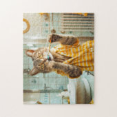 Cat brushing teeth in striped pajamas bathroom legpuzzel (Verticaal)