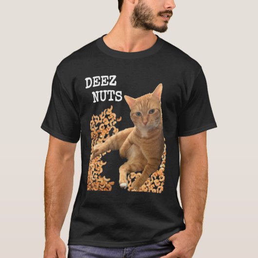 Cat DEEZ NUTS-grap met casheems T-shirt (Voorkant)
