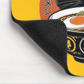 Cat eating ramen  muismat (Hoek)