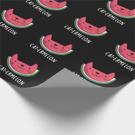 Cat-ermelon Funny Cat Watermelon Pun Dark BG Cadeaupapier (Hoek)
