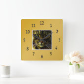 Cat Eyes Hypnotizing Golden Framed Photo Vierkante Klok (Huis)
