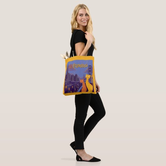 Cat Francisco Tote Bag (Op model)