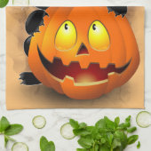 Cat Fun Halloween Character die op een pompoen tik Theedoek (Gevouwen)