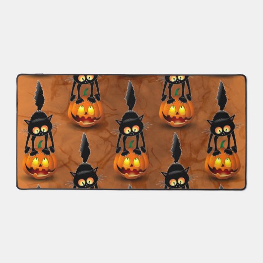 Cat Halloween Scared Cartoon op pompoen Bureaumat (Voorkant)