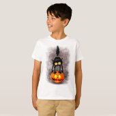 Cat Halloween Scared Cartoon op pompoen T-shirt (Voorkant volledig)