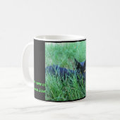 Cat-in-grass Aangepaste Mok (Voorkant links)