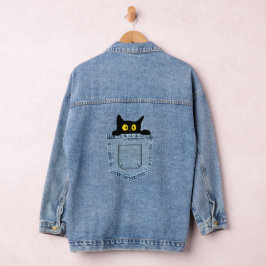 Cat in pakket denim jacket