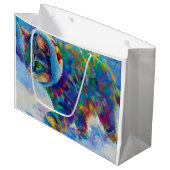 Cat in Snow Wearing Ear Muffs Groot Cadeauzakje (Voorkant Gekanteld)