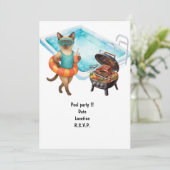 Cat is at the pool for pool party kaart (Staand voorkant)