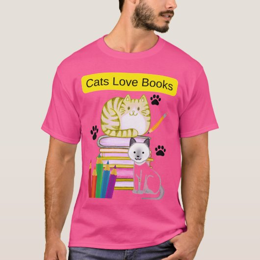 Cat Loves Books T-shirt (Voorkant)
