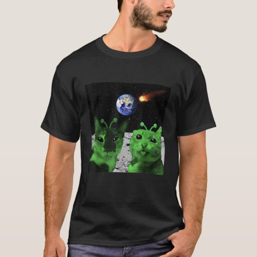  Cat Meme Alien Green Cat Selfie UFO Funny T-Shirt (Voorkant)