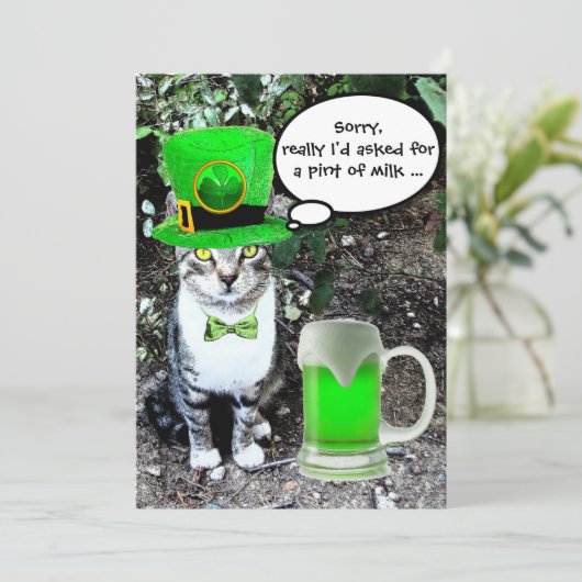 CAT MET GROENE IRISH BEER ST PATRICK'S DAY PARTY KAART (Staand voorkant)