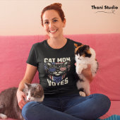 Cat Mom stemt voor Schattigee Amerikaanse vlag T-shirt