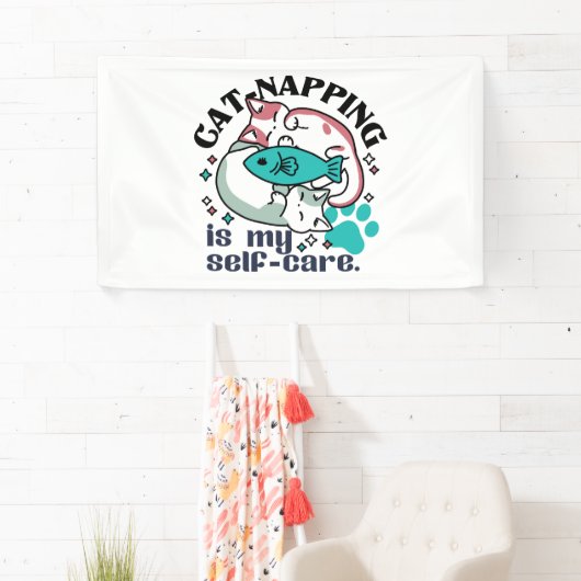 Cat-Napping is mijn zelfzorg: Schattigee slaperige Spandoek (Insitu)