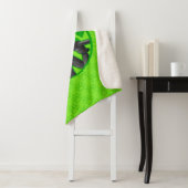 Cat Noir Green Badge Sherpa Deken (In situ)