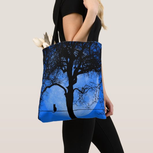 Cat on a Wire Blue Moon Tote Bag (Dichtbij)