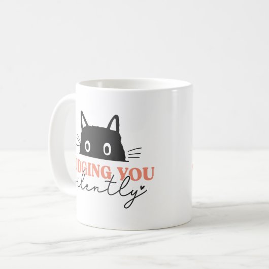 Cat oordeelt in stilte koffiemok (Voorkant links)