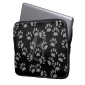 Cat Paw Print Patroon Monogrammed Zwart en Grijs Laptop Sleeve (Voorkant Links)