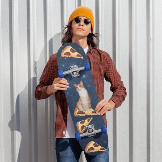 CAT PIZA IN RUIMTEVAARTUIGEN SKATEBOARDS