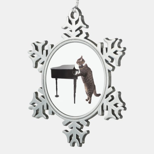 Cat Playing Piano Tin Sneeuwvlok Ornament (Rechts)