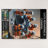 Cat puzzles, wearing uniforms, repairing a camera. legpuzzel (Horizontaal)