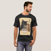 Cat Ramen Monkey Shirt Funny Cat Monkey Eating Ram (Voorkant volledig)