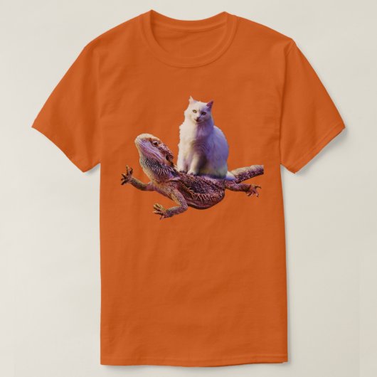 Cat Riding Iguana T-shirt (Design voorkant)