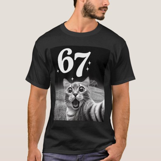 Cat Selfie With 67 Meme Funny Cats Graphic For Men T-shirt (Voorkant)