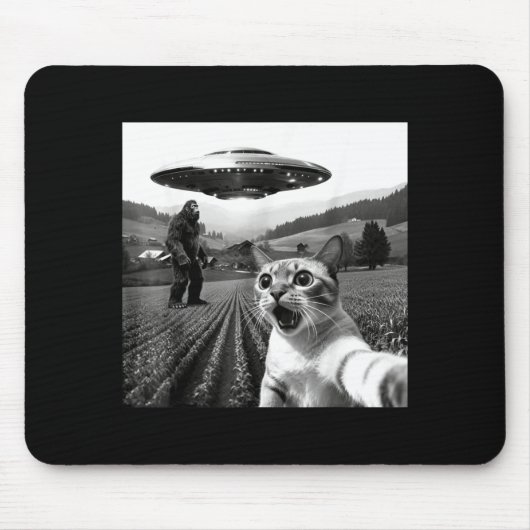 Cat Selfie With Alien Ufo Funny Cat Alien Bigfoot Muismat (Voorkant)