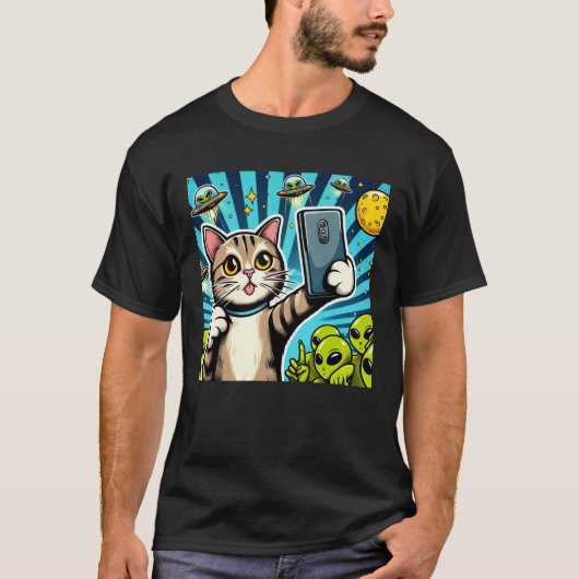 Cat UFO Selfie: Green Alien #17 T-shirt (Voorkant)