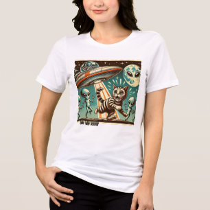 Cat UFO Selfie:  Invasion (T-shirt voor vrouwen) Tri-Blend Shirt