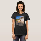 Cat with sunglasses on skateboard on the beach t-shirt (Voorkant volledig)