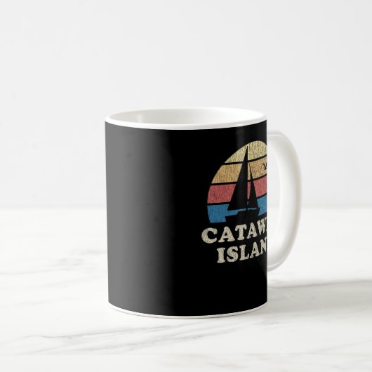 Catawba Island OH  Sailboat 70s Throwback T Koffiemok (Voorkant rechts)