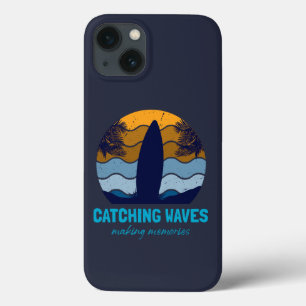 Catching Waves Retro Surfboard Strandkunst Case-Mate iPhone Case