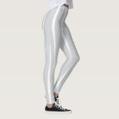 Catchy White Fluent Flames Grey Leggings (Rechts)