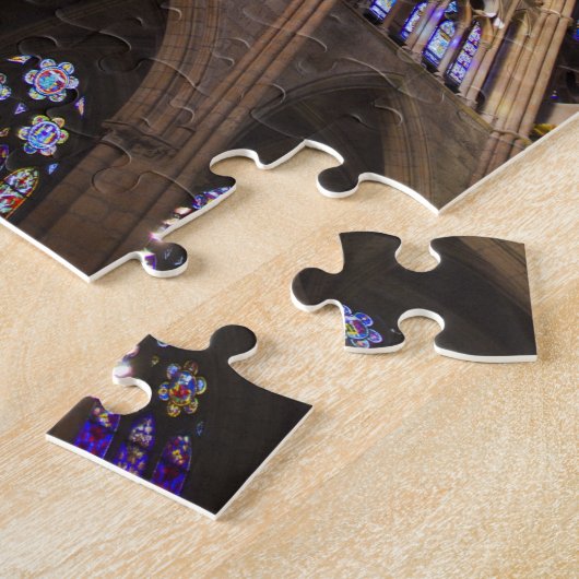 Catedral de Leon, binnenglas met gekleurd glas Legpuzzel (Zijkant)