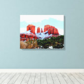 Cathedral Rock in de sneeuw Canvas Afdruk (Insitu (Houten vloer))